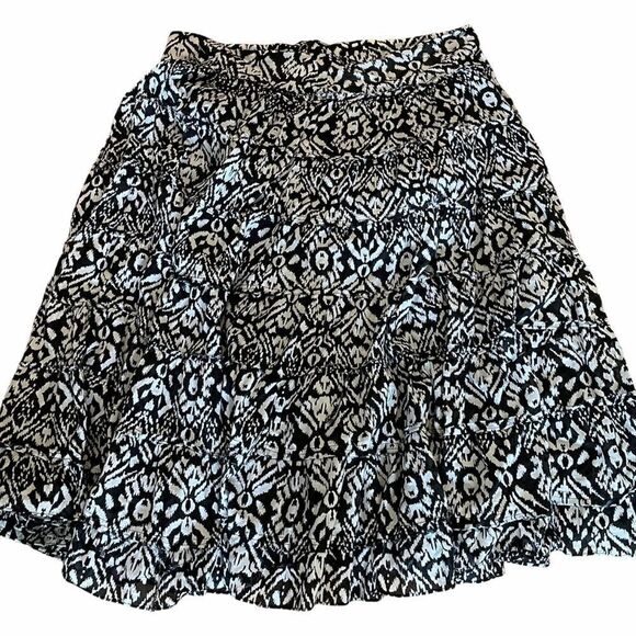 Pretty Floral Full Skirt, Plus Size XXL - Picture 1 of 4
